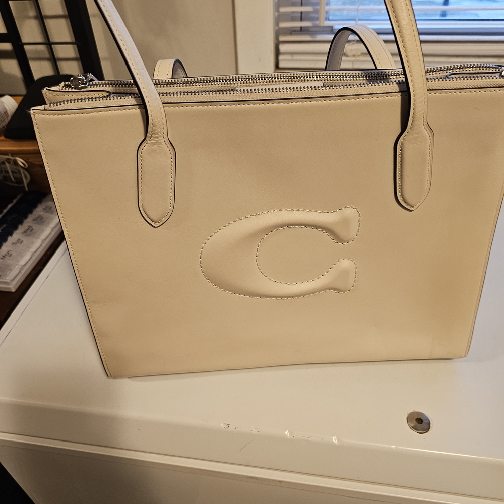 Coach Off-White Leather Tote
